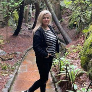 Мастер маникюра Оксана Нью-Йорк,1577 East 17th