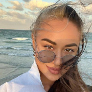 Мастер маникюра Фаири Нью-Йорк,