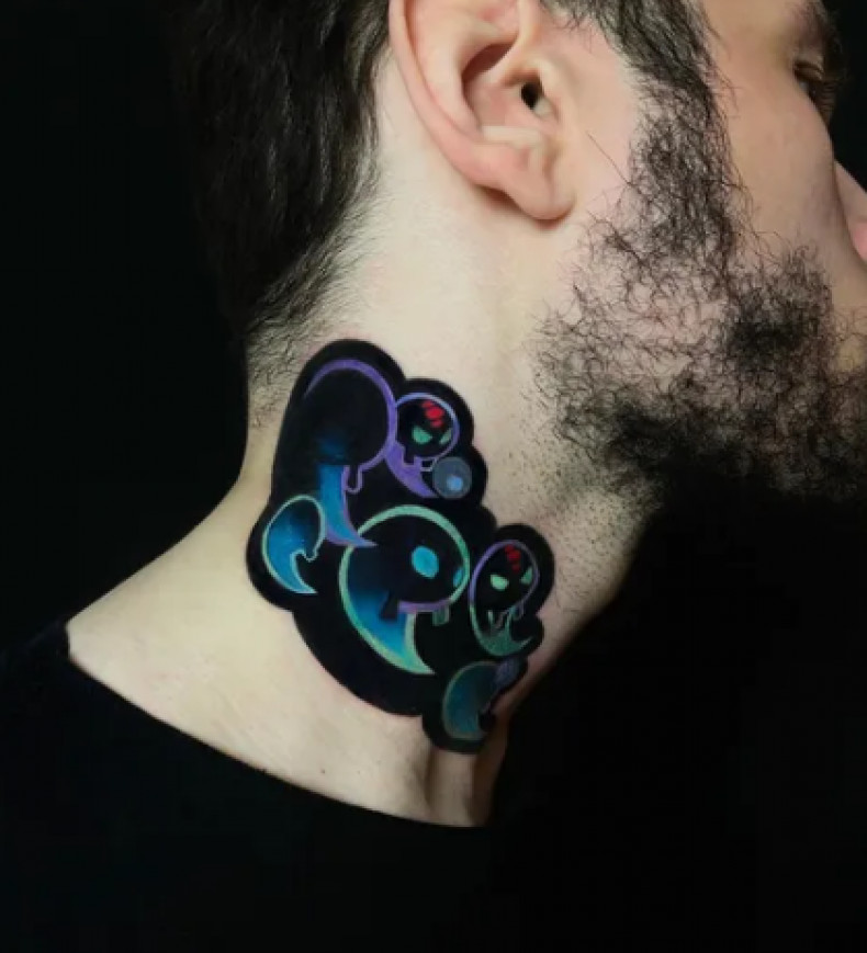 Men neck colorful, photo - Tattoo Master Tanya