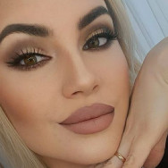 Makeup Artist Алёна Pavlodar,​Академика Сатпаева, 65