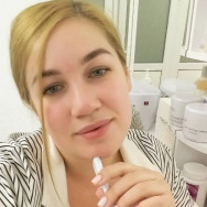Cosmetologist Viktoriya  on Barb.pro