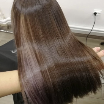 Реконструкция волос 
                    Friseur Lera Lesyuk Krasnoyarsk