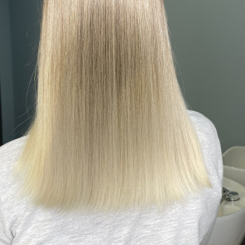 Реконструкция волос 
                    Friseur Lera Lesyuk Krasnoyarsk