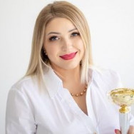 Maniküre Tatyana Warsaw,