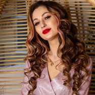 Hairdresser Алена Трапезникова on Barb.pro