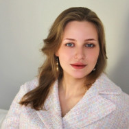 Schönheitschirurg Екатерина Игоревна Saint Petersburg,​Невский проспект, 82 район Liteynyy District