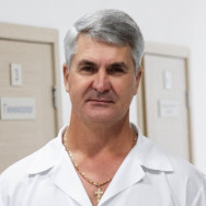 Chirurg plastyczny Петр Винцасович Novosibirsk,​Красный проспект, 77/1