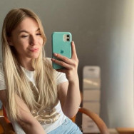 Мастер маникюра Марина Люблин,