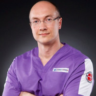 Chirurg plastyczny Андрей Yekaterinburg,Большакова, 61