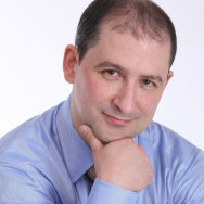 Plastic Surgeon Валерий Викторович Saint Petersburg,Резная, 6 район Chkalovskoye