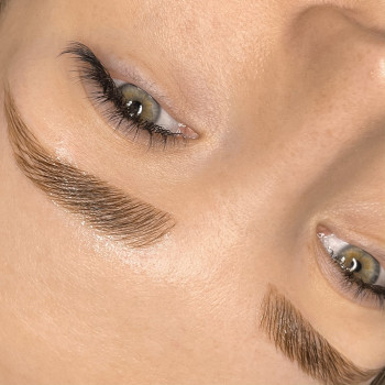 Долговременная укладка бровей