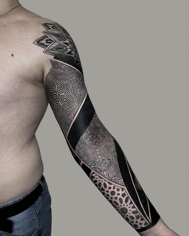 Мужские рукав узор, photo - Тату салон Новая Студия