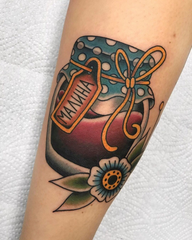 Олд скул цветные, photo - Тату салон No Name Tattoo Shop