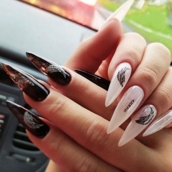 Коррекция ногтей гель-лак 1600₽