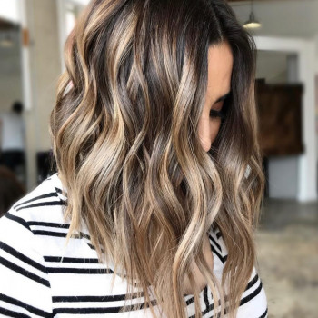 Сложная техника окрашивания на длину до 50 см 8000₽