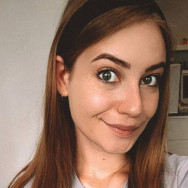 Cosmetologist Evelina Poznan,