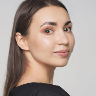 Kreator wizerunku Yulya Kraków,