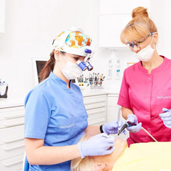 Implantis, Kraków Фото - 5