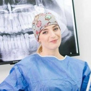 Dentysta Malgozhata Andzheevska on Barb.pro