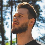 Fitnesstrainer Mikhail Poznan,