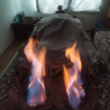 Огненный массаж стоп на дому у клиента