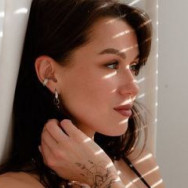 Fryzjer Дарья Yekaterinburg,Степана Резина, 51