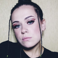 Maskenbildner Виктория Moscow,