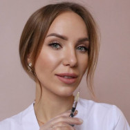 Cosmetologist Евгения Егорова on Barb.pro