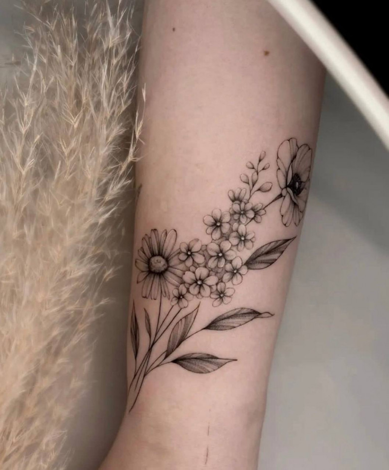 Женские на руке ромашка, photo - Тату мастер Яна Пушкина