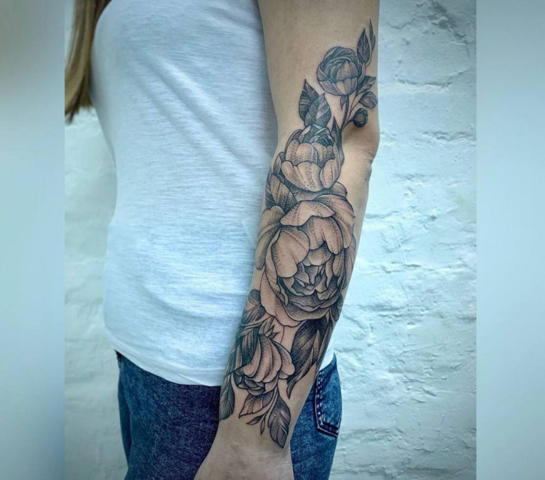 Damski ramię przedramię, photo - Tatuażysta Галина Андруник