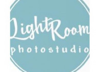 Photo Studio Light room on Barb.pro