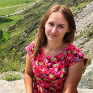 Manicurist Ольга Novosibirsk,Максима Горького, 39 район Tikhiy Tsentr