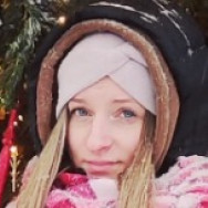 Specjalista od warkoczy Ксения Mytischi,