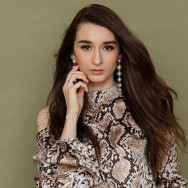 Maskenbildner Алина Novosibirsk,