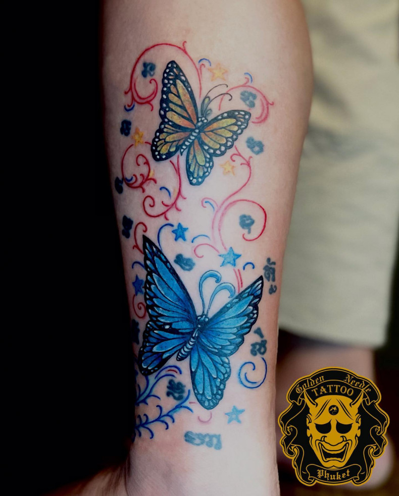 Frauen Arm schmetterling, photo - Tattoo-Studio Golden Needle
