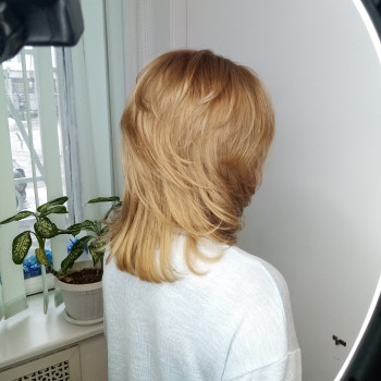 Окрашивание волос 