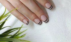 Manicure hybrydowy french Мастер маникюра Olena Mishuk Варшава