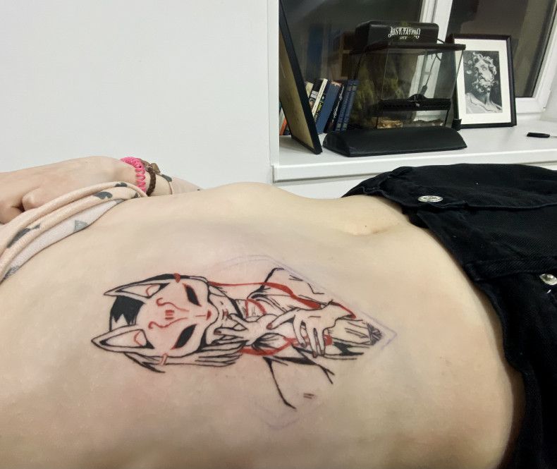 Женские кицунэ на боку, photo - Тату мастер Кристина Смирнова