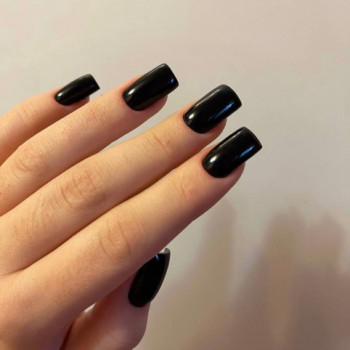 Маникюр и педикюр
                    Maniküre Анастасия  Rostov-on-Don