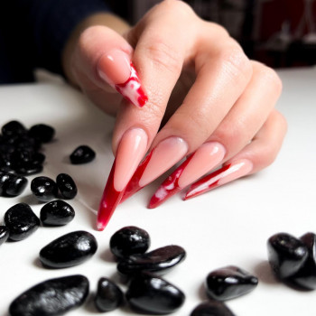 Моделирование ногтей
Готический миндаль
Арочное наращивани