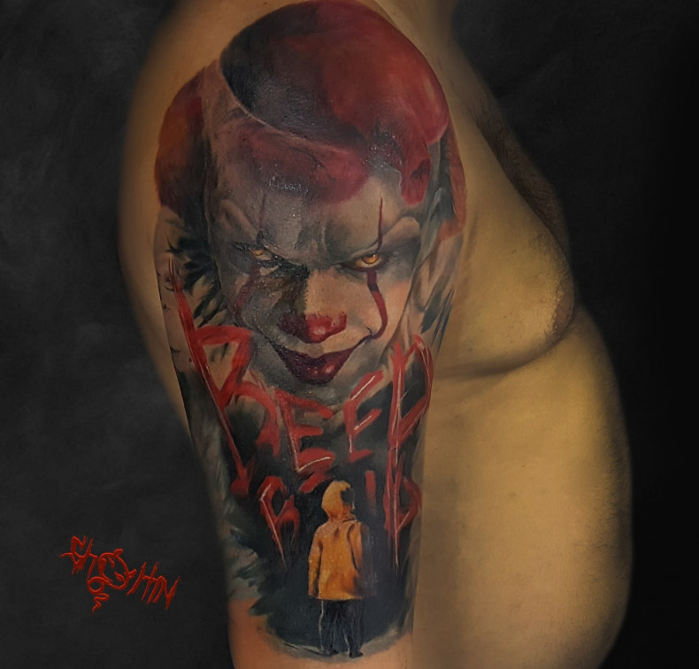 Мужские клоун на плече, photo - Тату салон Odin Tattoo