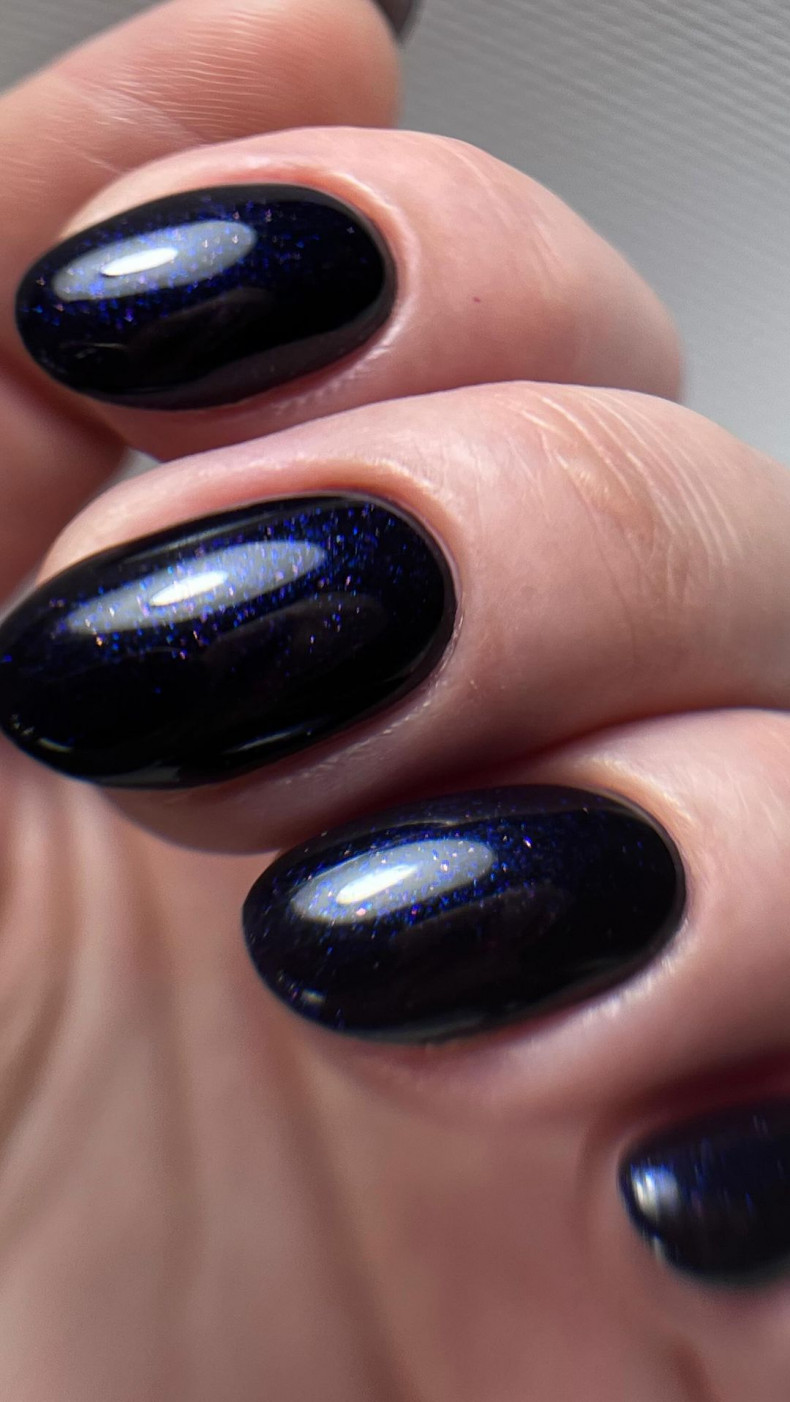Blue dark, photo - Manicurist Lyudmila Benedyuk