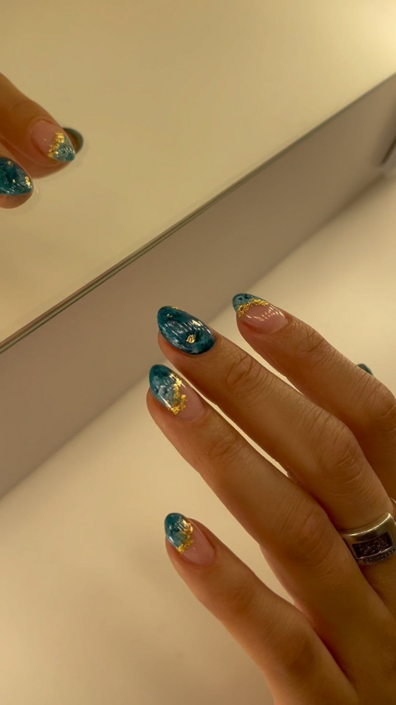 Blue marble, photo - Manicurist Oksana Bubyr
