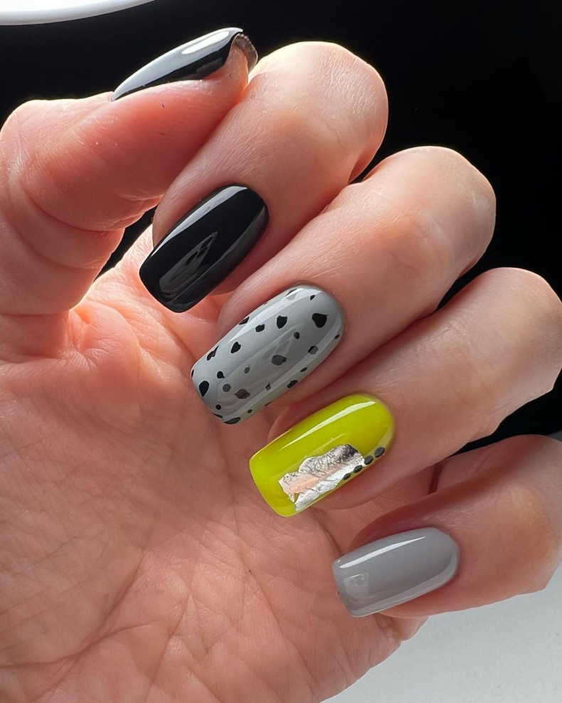 Black grey, photo - Manicurist Yuliya Kashnikova