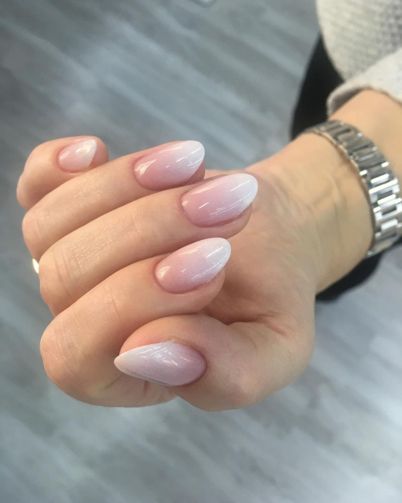 Ombre beżowe, photo - Manicurzysta Svitlana Nazemtseva