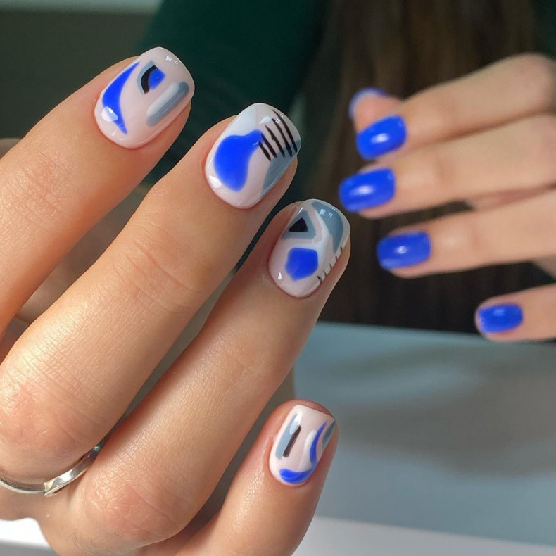 Painted blue, photo - Manicurist Ann Kokoeva
