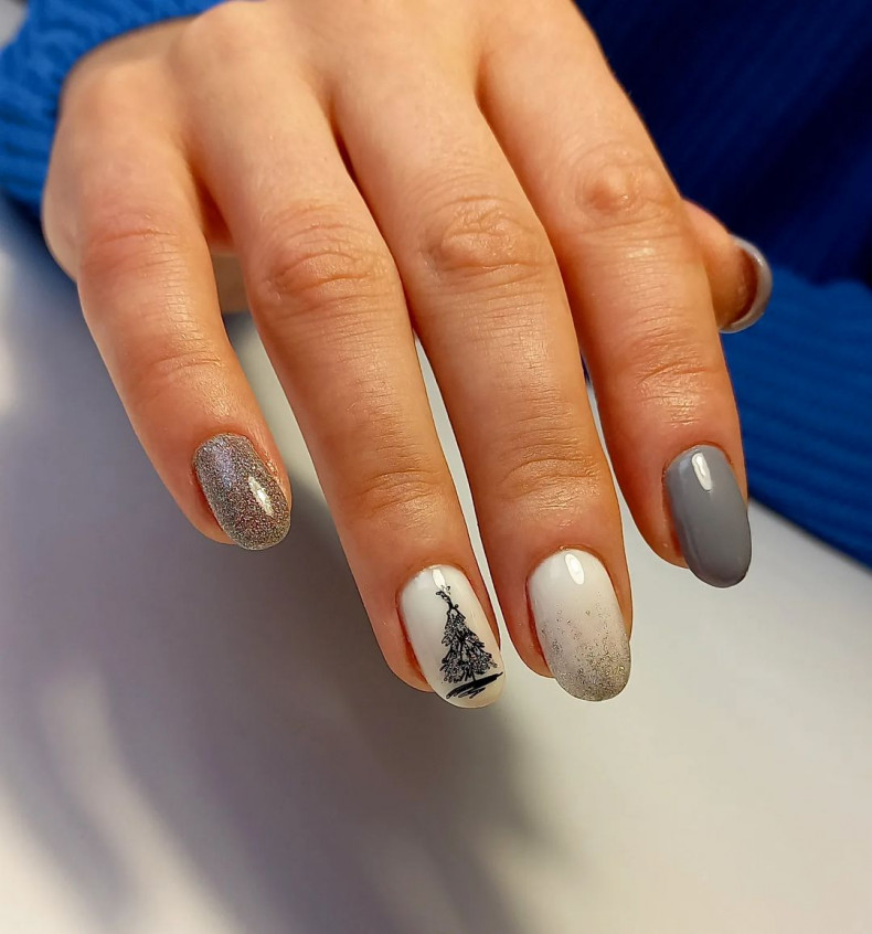 White Christmas painted, photo - Manicurist Yuliana Dubovetska