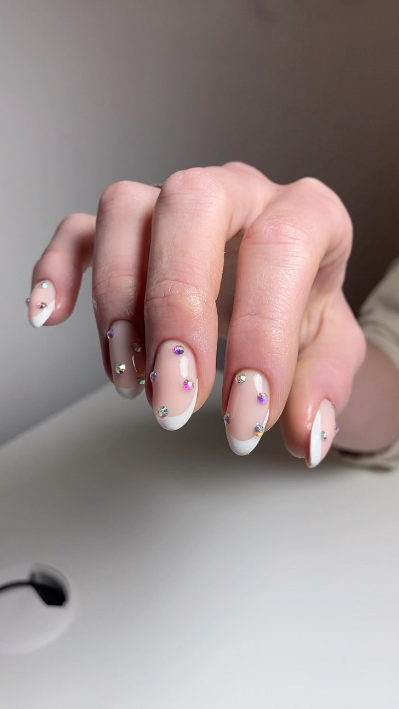 Rhinestone french manicure, photo - Manicurist Irene Holub