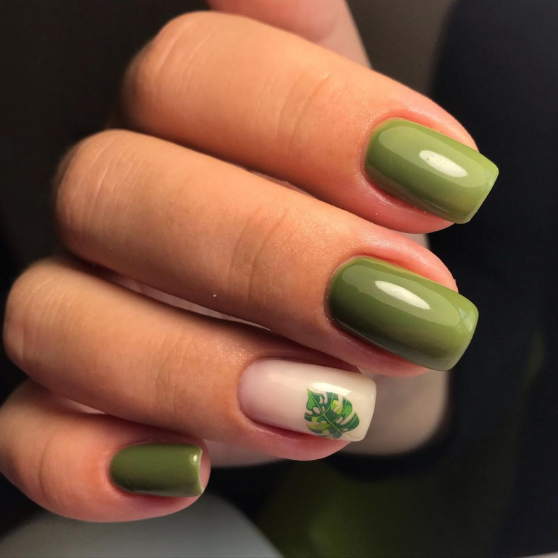 White green olive, photo - Manicurist Julia Zayarnaya