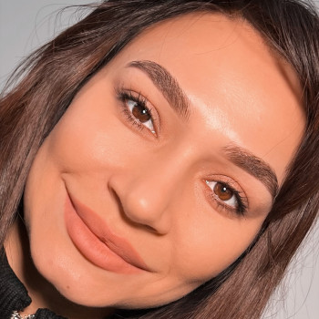 Оформление бровей
                    Specjalista od brwi Юлия Василенко Novosibirsk